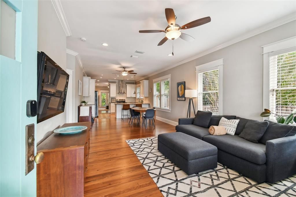 Active With Contract: $579,000 (3 beds, 2 baths, 1540 Square Feet)