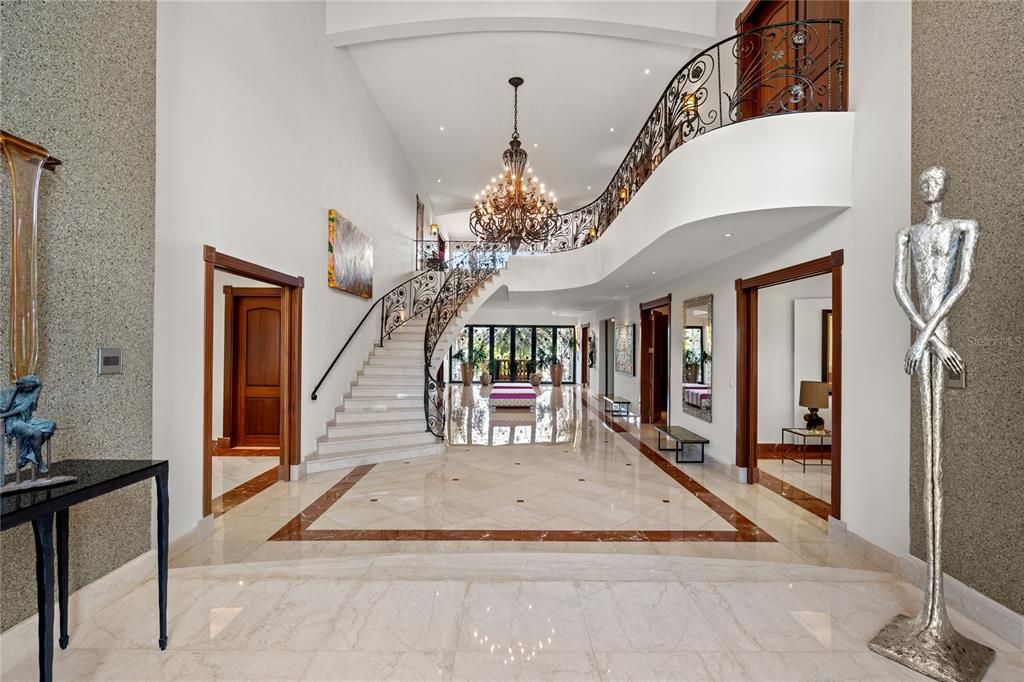 For Sale: $6,000,000 (5 beds, 7 baths, 10686 Square Feet)