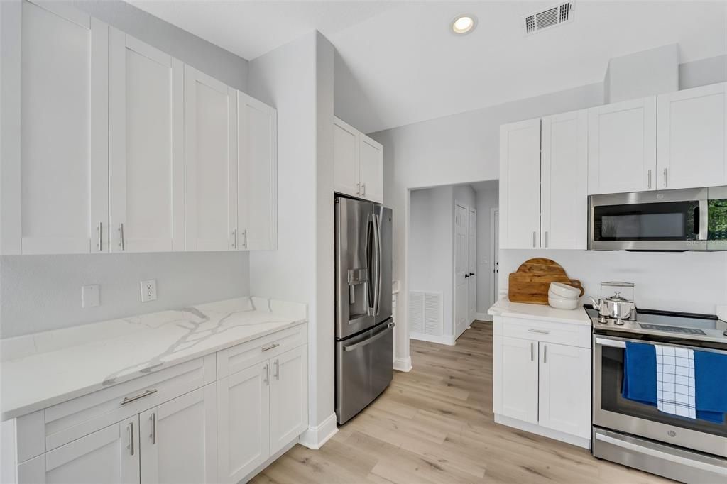 Active With Contract: $340,000 (3 beds, 2 baths, 1753 Square Feet)