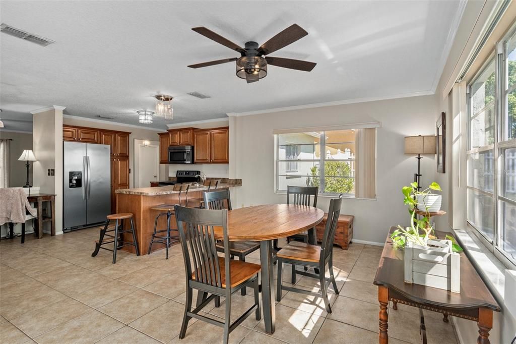 Active With Contract: $248,500 (2 beds, 2 baths, 1261 Square Feet)