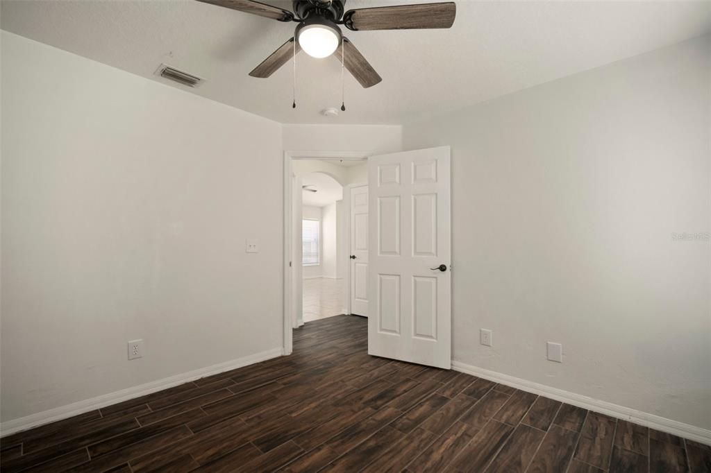 Active With Contract: $340,000 (3 beds, 2 baths, 1283 Square Feet)