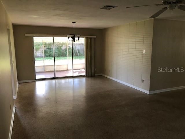 For Rent: $2,200 (3 beds, 2 baths, 1330 Square Feet)