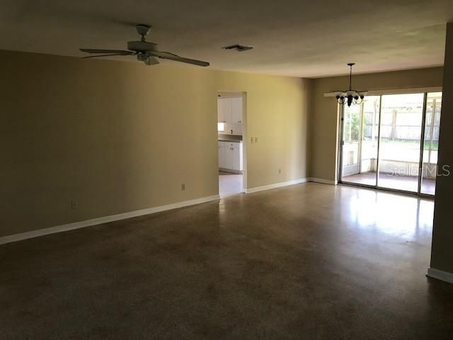 For Rent: $2,200 (3 beds, 2 baths, 1330 Square Feet)