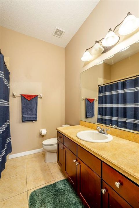 For Sale: $254,900 (2 beds, 2 baths, 1144 Square Feet)