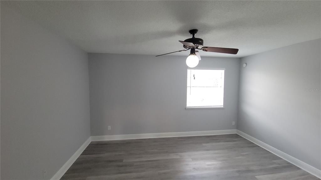 For Rent: $2,025 (3 beds, 2 baths, 1588 Square Feet)