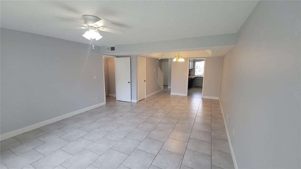 For Rent: $2,025 (3 beds, 2 baths, 1588 Square Feet)