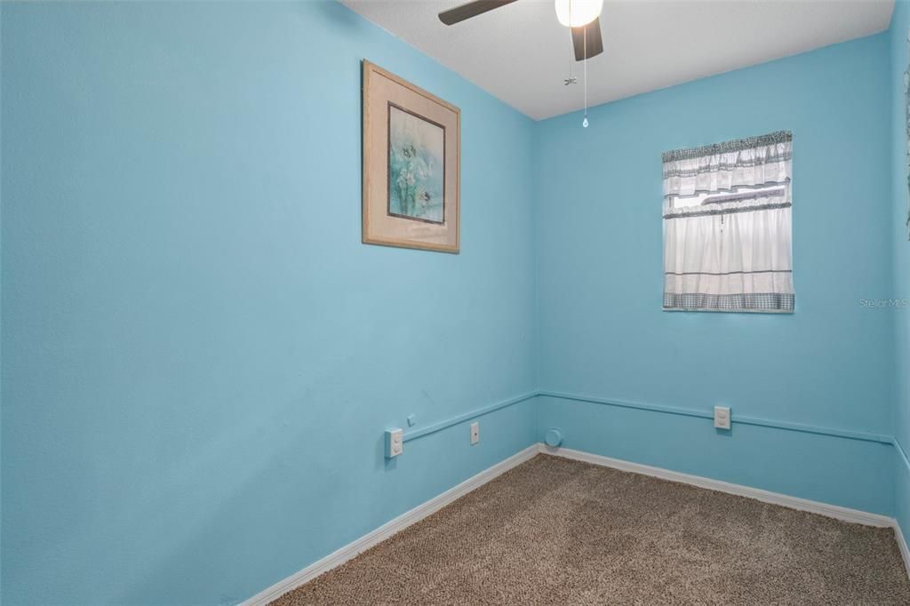 Active With Contract: $249,900 (2 beds, 2 baths, 1410 Square Feet)