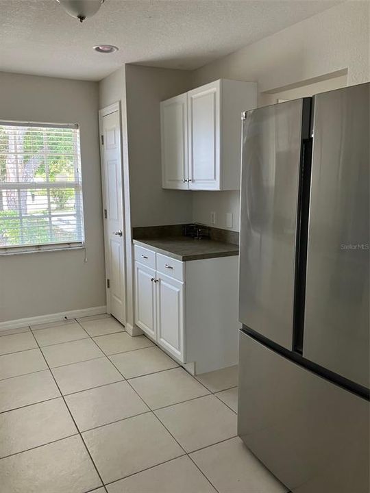 Recently Rented: $1,600 (2 beds, 2 baths, 1200 Square Feet)