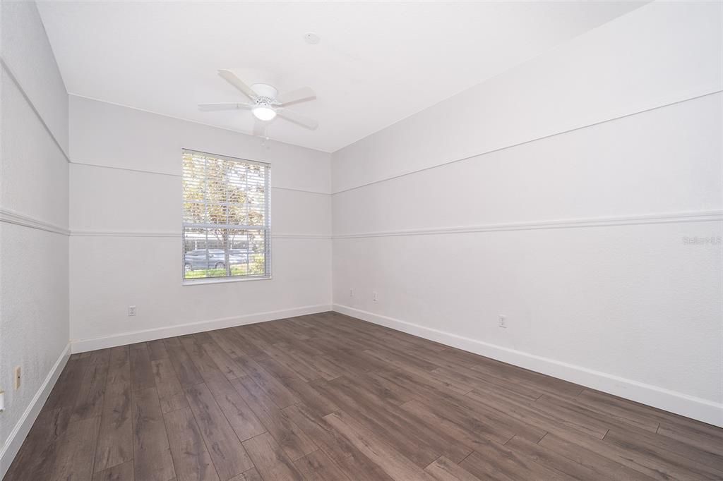 Active With Contract: $1,875 (2 beds, 2 baths, 1112 Square Feet)