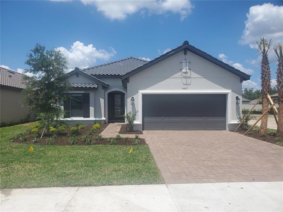 Recently Sold: $693,390 (3 beds, 3 baths, 2275 Square Feet)