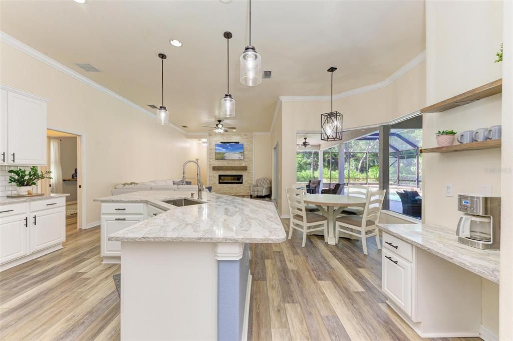 Active With Contract: $850,000 (5 beds, 4 baths, 3681 Square Feet)