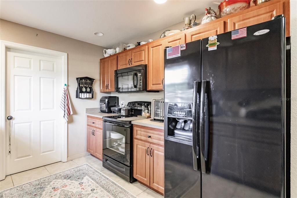 For Sale: $239,000 (2 beds, 2 baths, 1181 Square Feet)