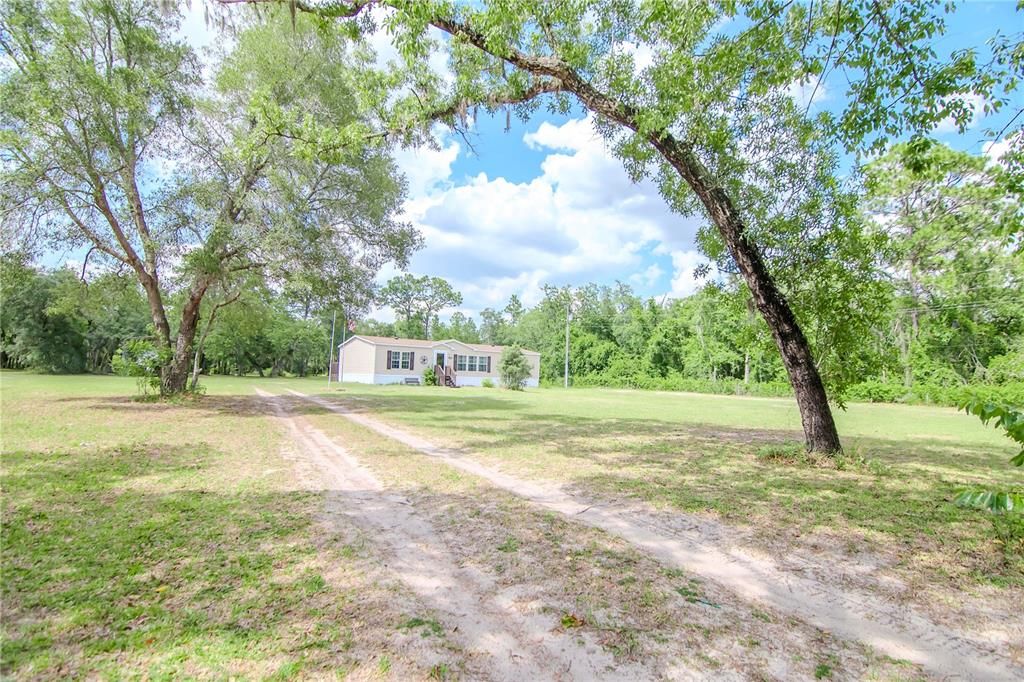 Active With Contract: $365,000 (3 beds, 2 baths, 1740 Square Feet)