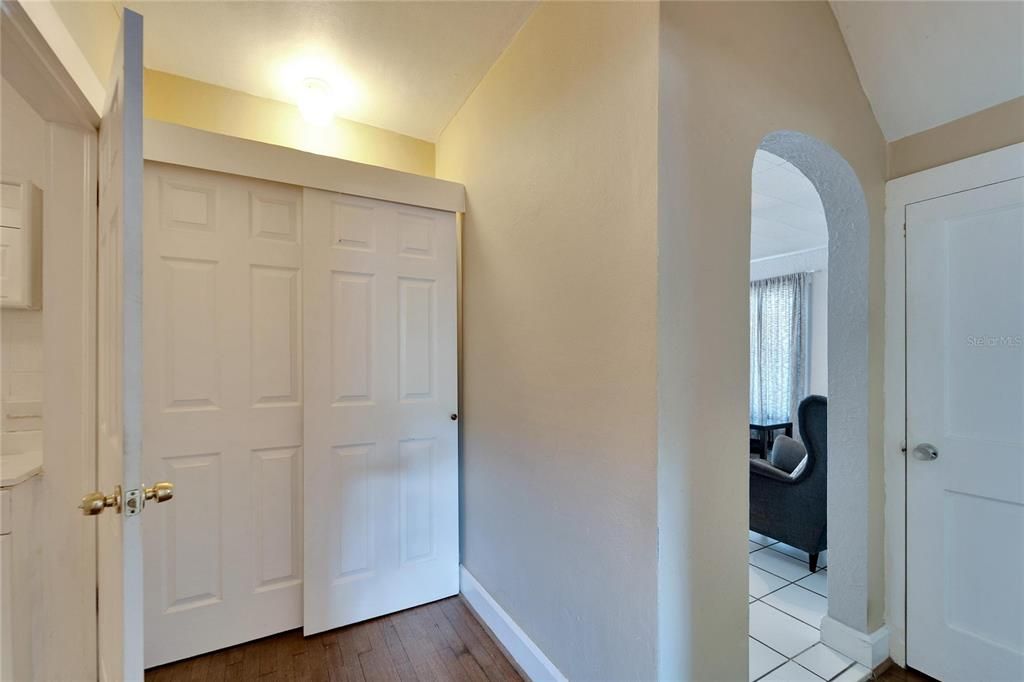 Storage space in hallway btwn bedrooms