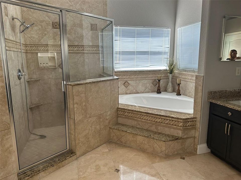 待售: $675,000 (4 贝兹, 3 浴室, 3046 平方英尺)