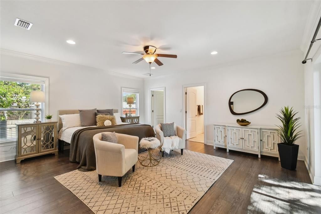 Active With Contract: $790,000 (4 beds, 2 baths, 2580 Square Feet)