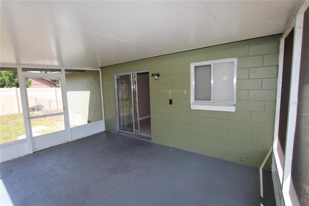 Screened Patio