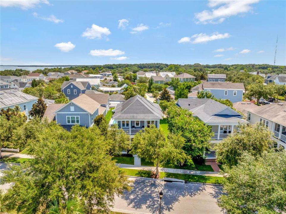 Active With Contract: $1,200,000 (4 beds, 2 baths, 2683 Square Feet)