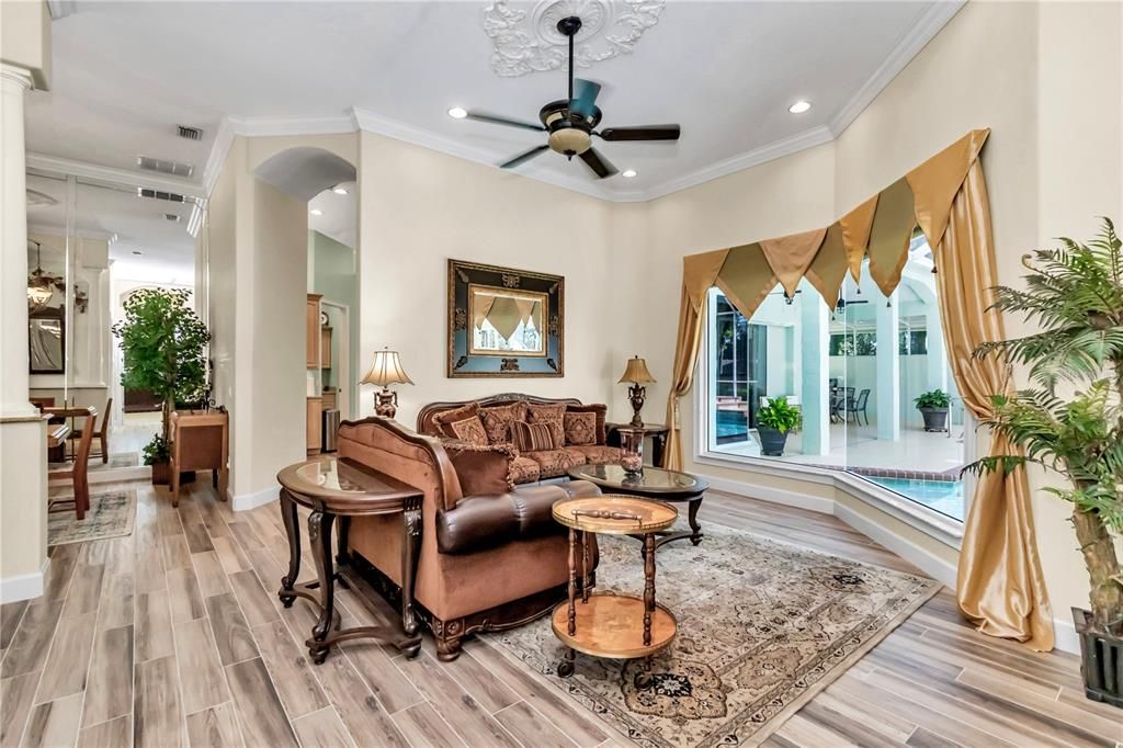 For Sale: $699,900 (4 beds, 3 baths, 2911 Square Feet)