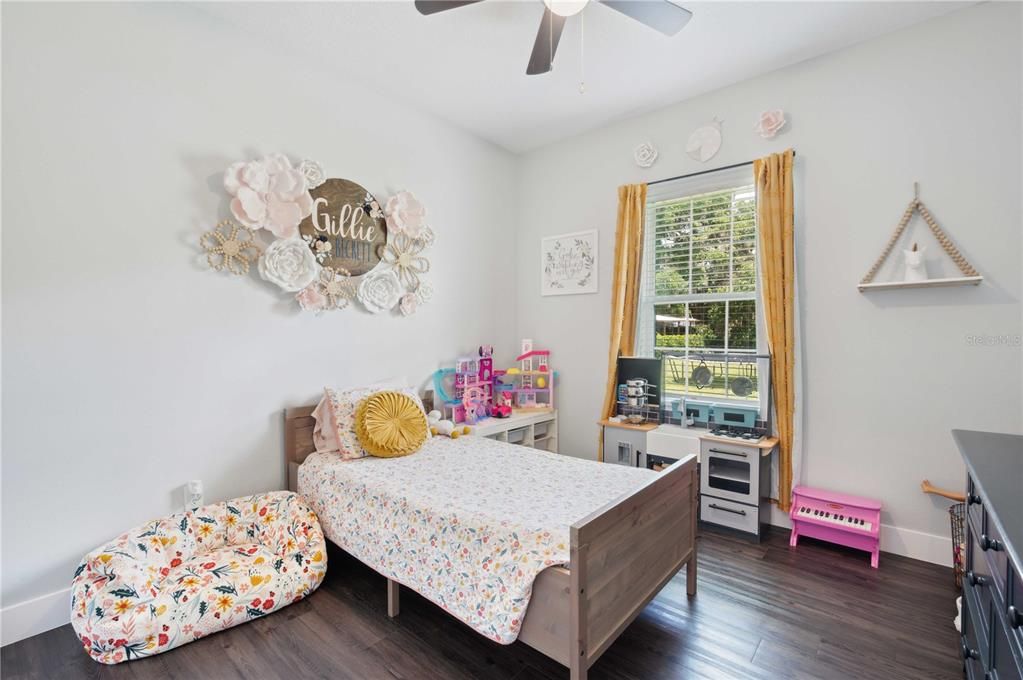 Active With Contract: $479,000 (3 beds, 2 baths, 1959 Square Feet)