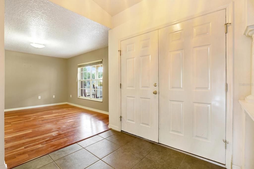 For Sale: $469,900 (3 beds, 2 baths, 1966 Square Feet)