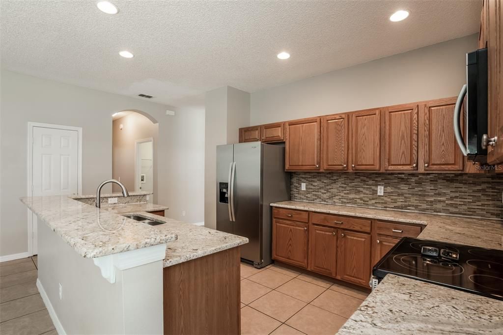 For Sale: $445,000 (4 beds, 2 baths, 2171 Square Feet)