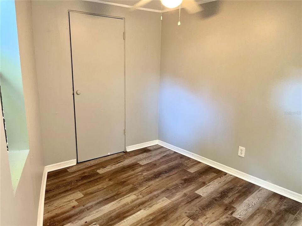 For Rent: $1,400 (1 beds, 1 baths, 450 Square Feet)
