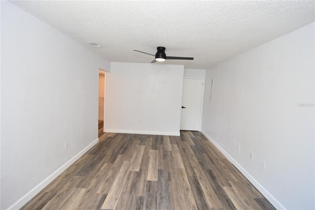 Recently Rented: $1,650 (2 beds, 2 baths, 1098 Square Feet)