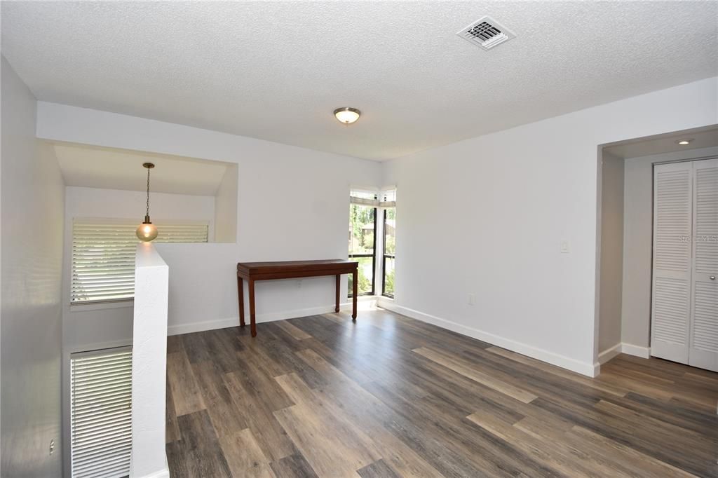 Recently Rented: $1,650 (2 beds, 2 baths, 1098 Square Feet)