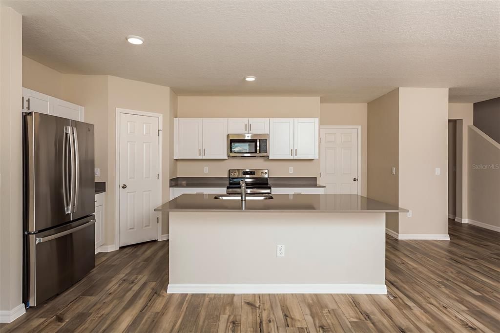 Active With Contract: $403,990 (4 beds, 2 baths, 2039 Square Feet)