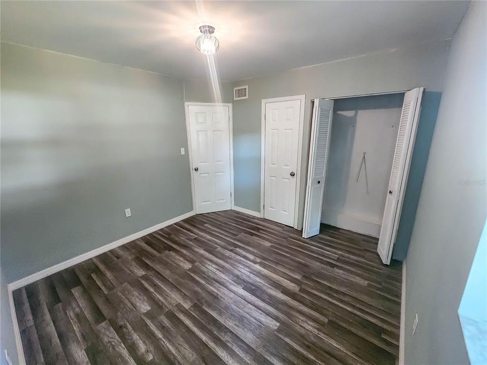 For Sale: $229,950 (3 beds, 1 baths, 1085 Square Feet)