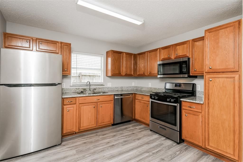 Active With Contract: $299,000 (4 beds, 2 baths, 1530 Square Feet)