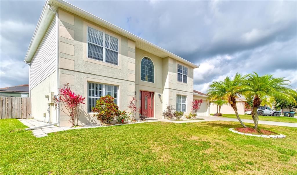 For Sale: $499,000 (4 beds, 2 baths, 2326 Square Feet)