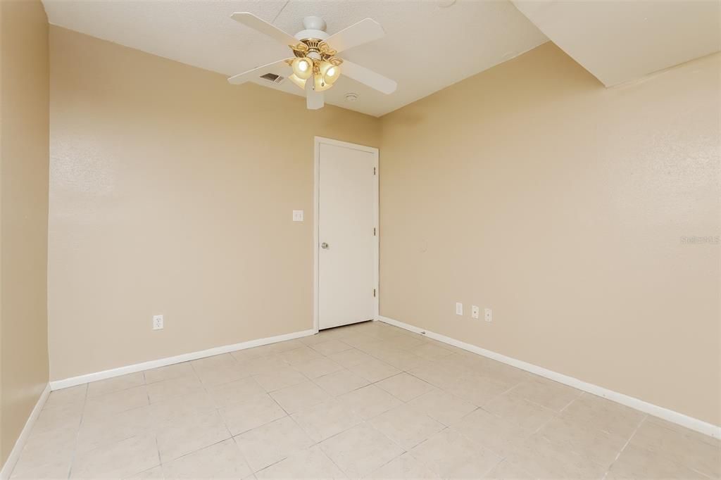 Recently Rented: $2,025 (3 beds, 2 baths, 1540 Square Feet)