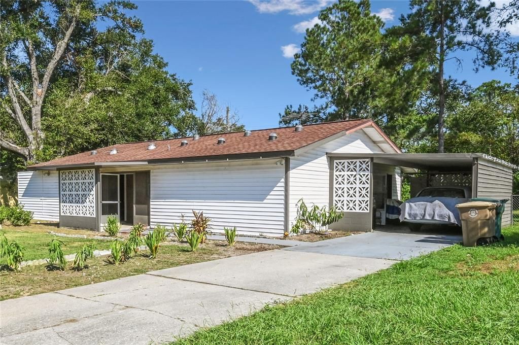 For Sale: $219,000 (3 beds, 2 baths, 1649 Square Feet)