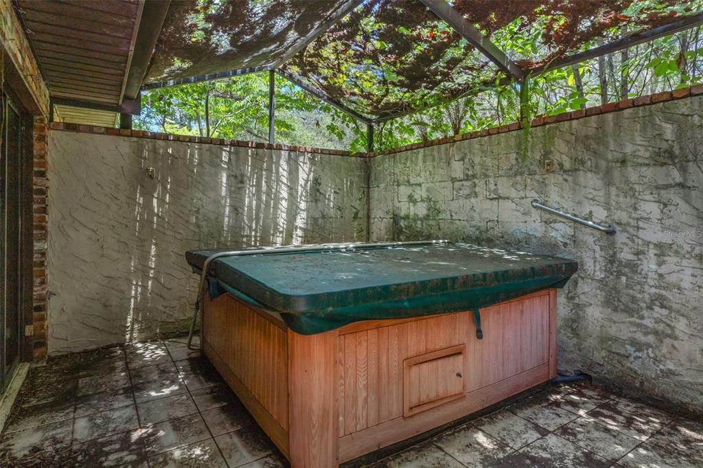 На продажу: $1,200,000 (5 спален, 5 ванн, 4036 Квадратных фут)