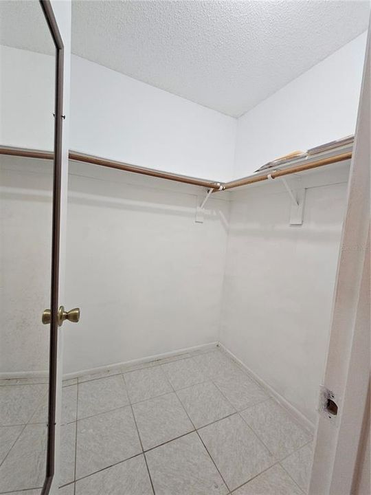 待售: $329,900 (3 贝兹, 2 浴室, 1482 平方英尺)