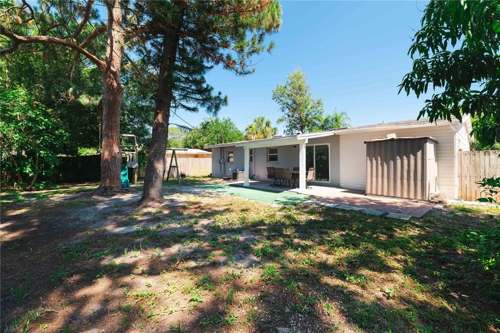 Active With Contract: $390,000 (4 beds, 3 baths, 1234 Square Feet)