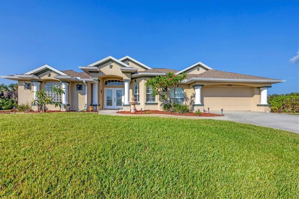 For Sale: $849,900 (3 beds, 2 baths, 2646 Square Feet)