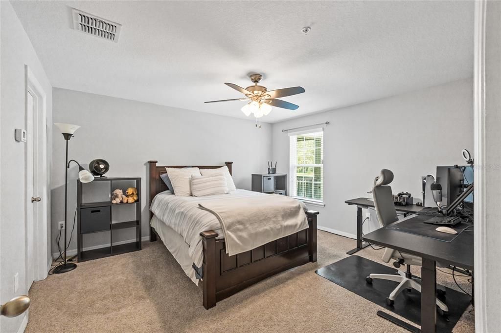 Active With Contract: $425,000 (3 beds, 3 baths, 2184 Square Feet)
