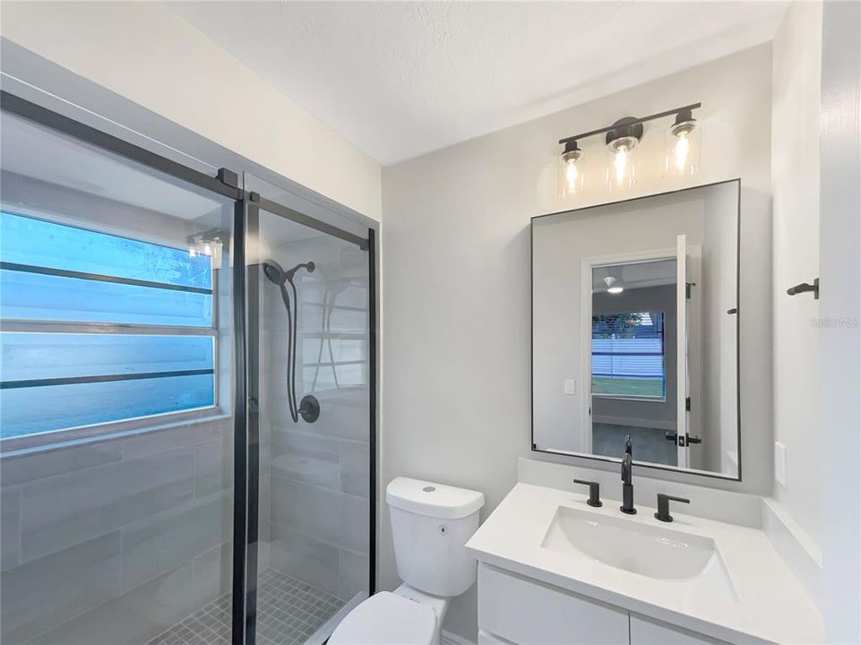 Active With Contract: $375,000 (3 beds, 2 baths, 1130 Square Feet)