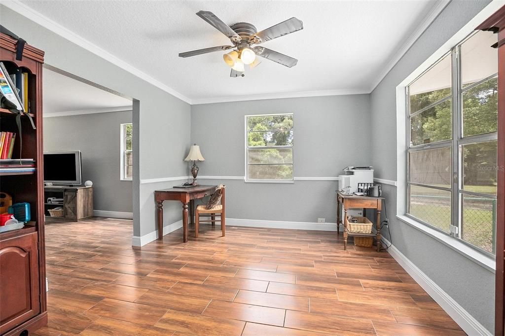 Dining Room/ Den/ Game Room space