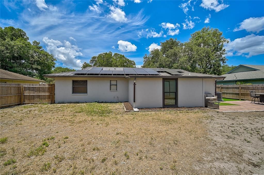 Active With Contract: $399,900 (4 beds, 2 baths, 1584 Square Feet)