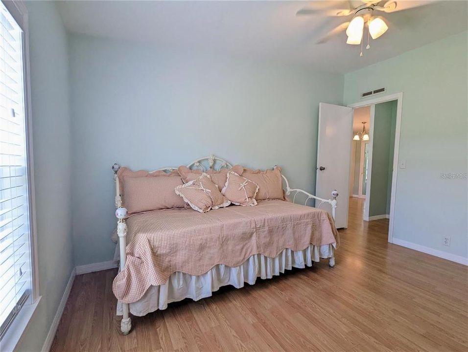 For Sale: $339,500 (3 beds, 2 baths, 1620 Square Feet)