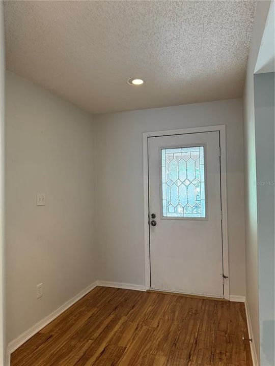 Recently Rented: $1,799 (2 beds, 2 baths, 1518 Square Feet)