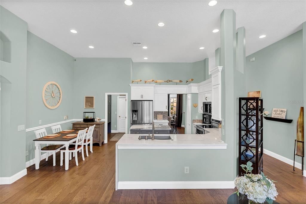 Kitchen and Breakfast Nook