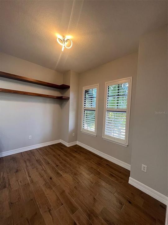 For Rent: $2,500 (3 beds, 2 baths, 1915 Square Feet)