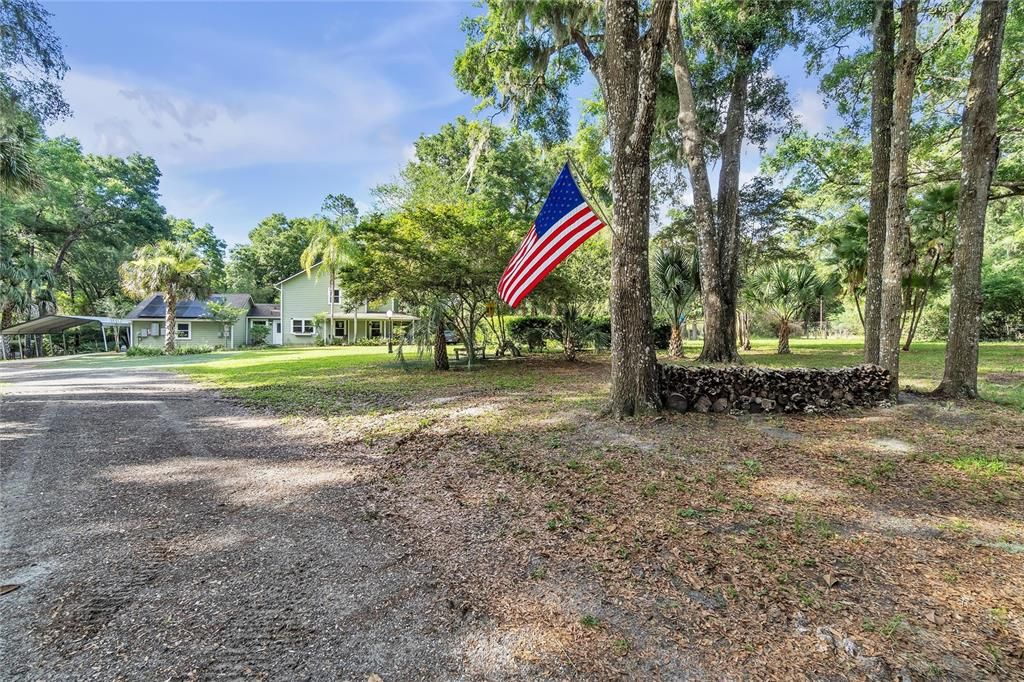 Active With Contract: $580,000 (3 beds, 2 baths, 2172 Square Feet)