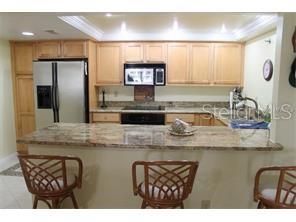 Active With Contract: $4,500 (2 beds, 2 baths, 1394 Square Feet)