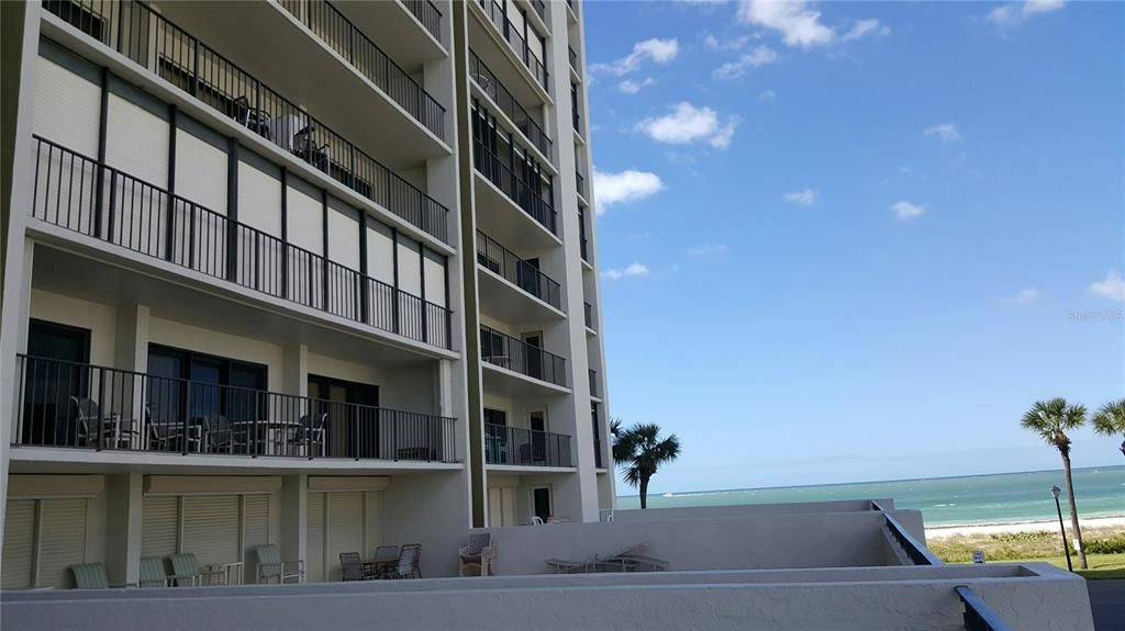 Active With Contract: $4,500 (2 beds, 2 baths, 1394 Square Feet)